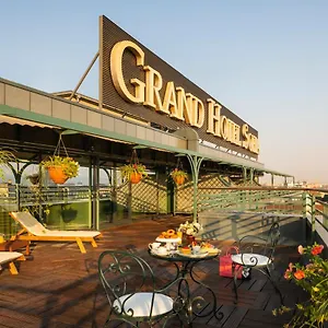 https://grand.sofiahotelsbg.com